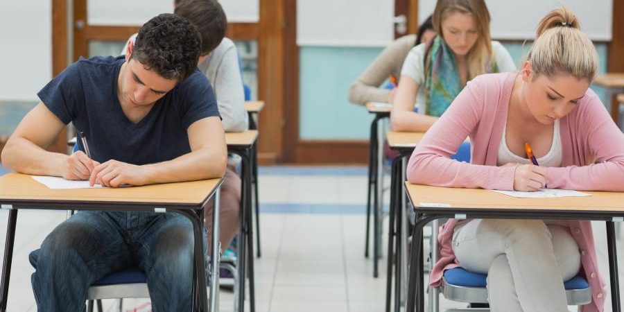 Абітурієнти склали вступні іспити – StudentPol Абітурієнти успішно склали вступні іспити - StudentPol